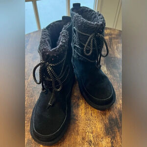 KOOLABURRA by UGGS | girls Michon boots. Size: 2
